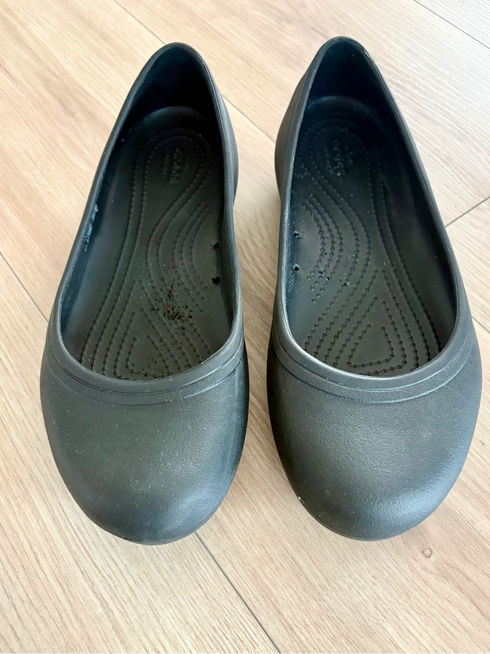 CROCS Women's Black Slip-On Ballet Flats